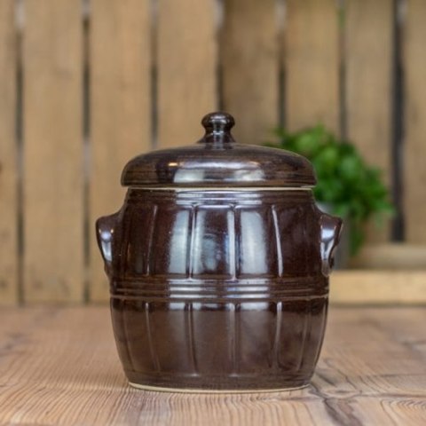 Garnek kamionkowy 1,4l "Beczka" z pokrywą Garnek kamionkowy 1,4l "Beczka" z pokrywą