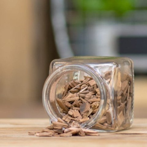 Płatki drzewa WIŚNIOWEGO średnio opiekane 30g Płatki drzewa WIŚNIOWEGO średnio opiekane 30g